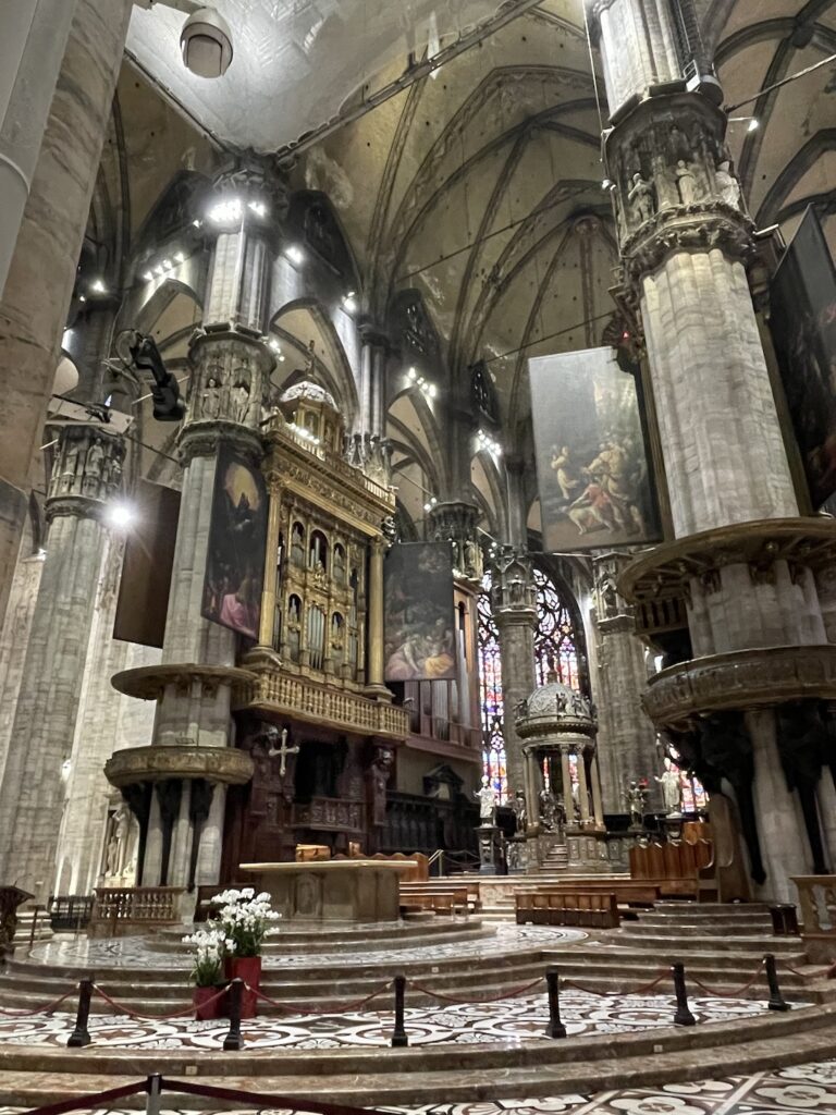 Het koor van de Duomo Milano.
