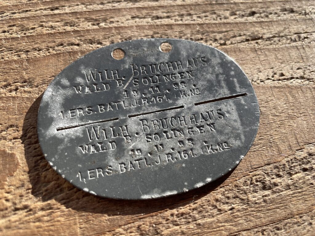 Voorkant Erkennungsmarke Wilhelm Bruchhaus.