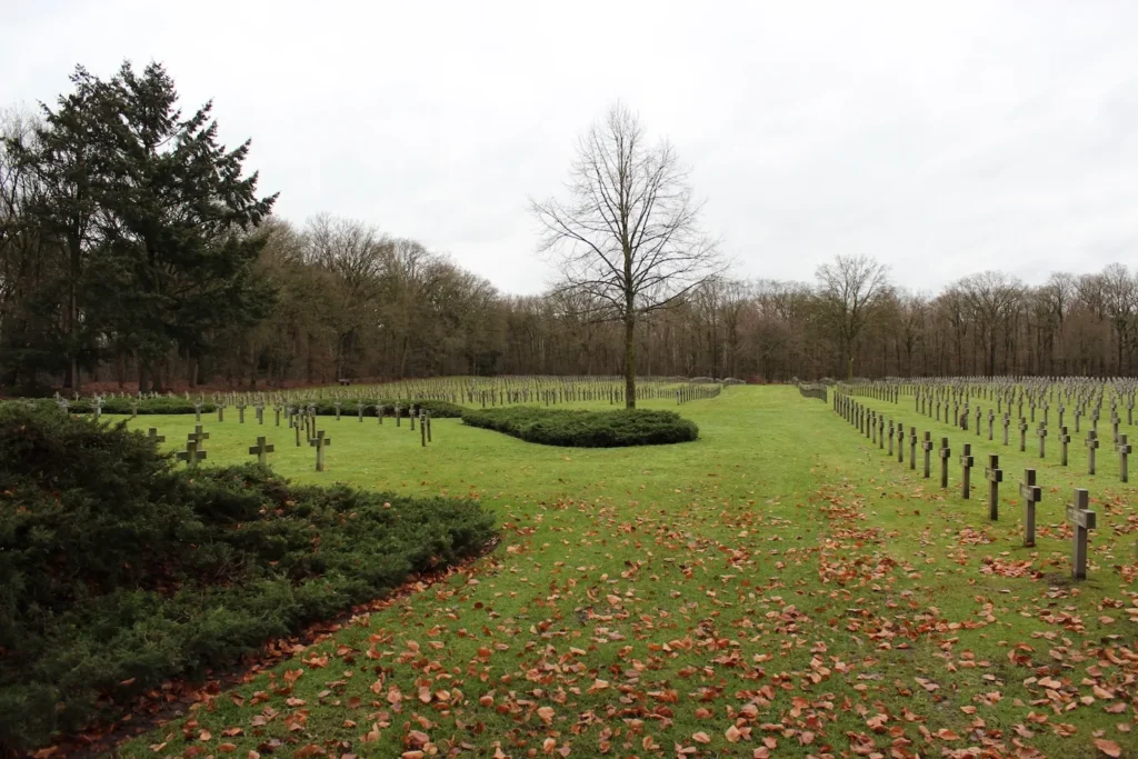 Duitse militaire begraafplaats Ysselsteyn.